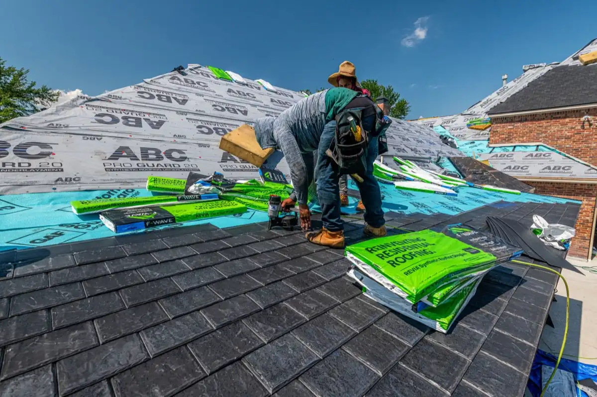 Emergency Tarping in Naperville, IL